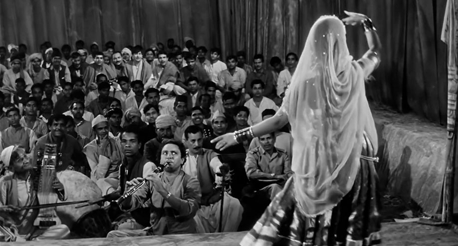 © The Third oath de Basu Bhattacharya (Inde 1966)